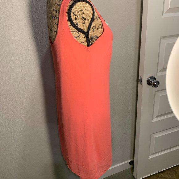 Ruffled Midi Dress - Picture 7 of 9